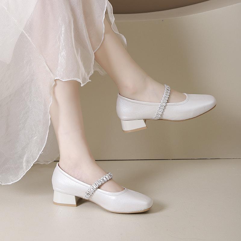 French Square Head Thick Heel Single Shoes Women's 2025 Spring and Autumn New Versatile One-word with Rhinestone Champagne Mary Jane Shoes