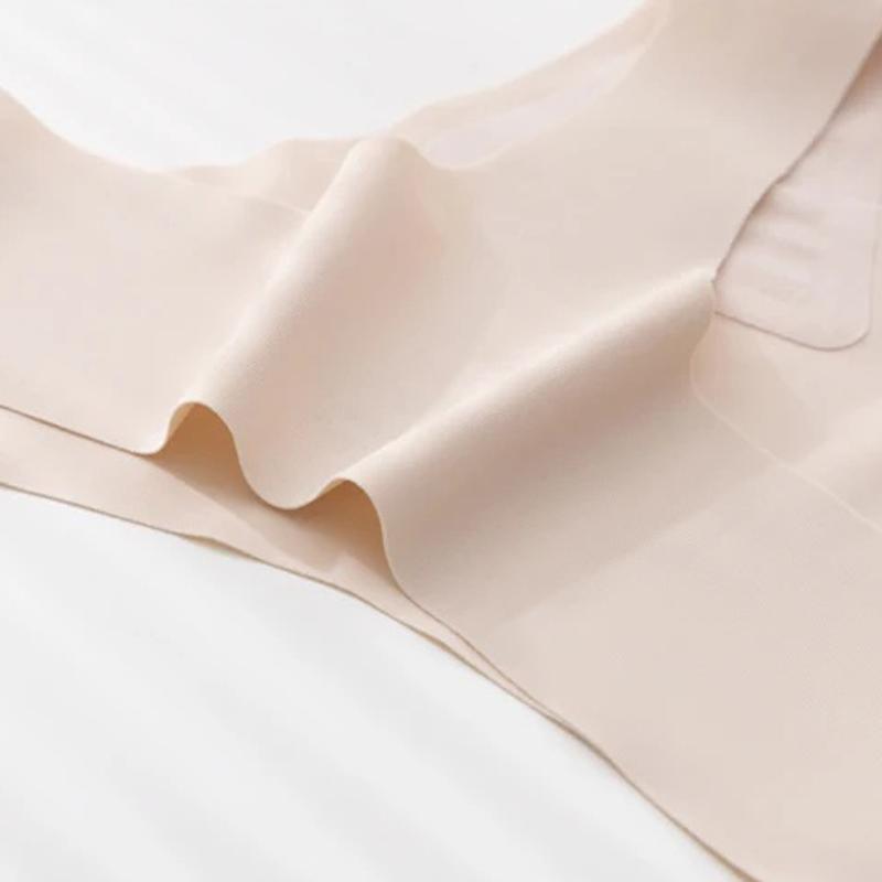 Sexy Ice Silk Panties Low-waist Traceless G-String Thong Lingerie Ladies Large-sized Breathable Lace Underpants