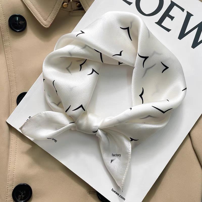 Dámský béžový hedvábný šátek - 53 cm Korejský styl Tištěný čtverec, 100% morušové hedvábí na jaro/léto