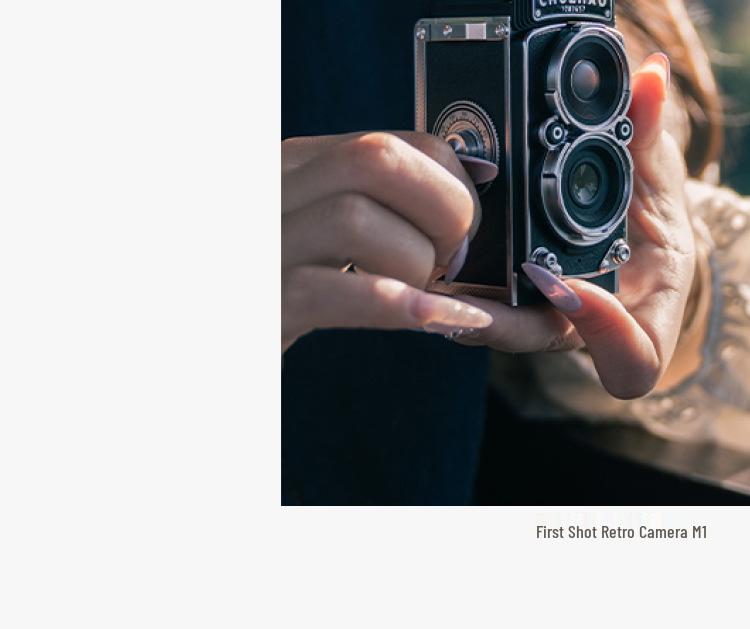 Retro Hand-Cranked Digital Camcorder for Students: Scientific & Gift-Ready Camera in Stock