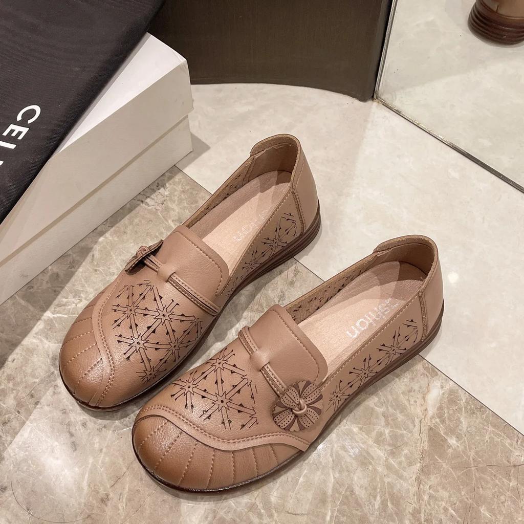 Fashion 2024 Flowers Hollow Moccasins Mother Ladies Designer Ballet Flats Summer Woman Leather Loafers Retro Style Women's Shoes