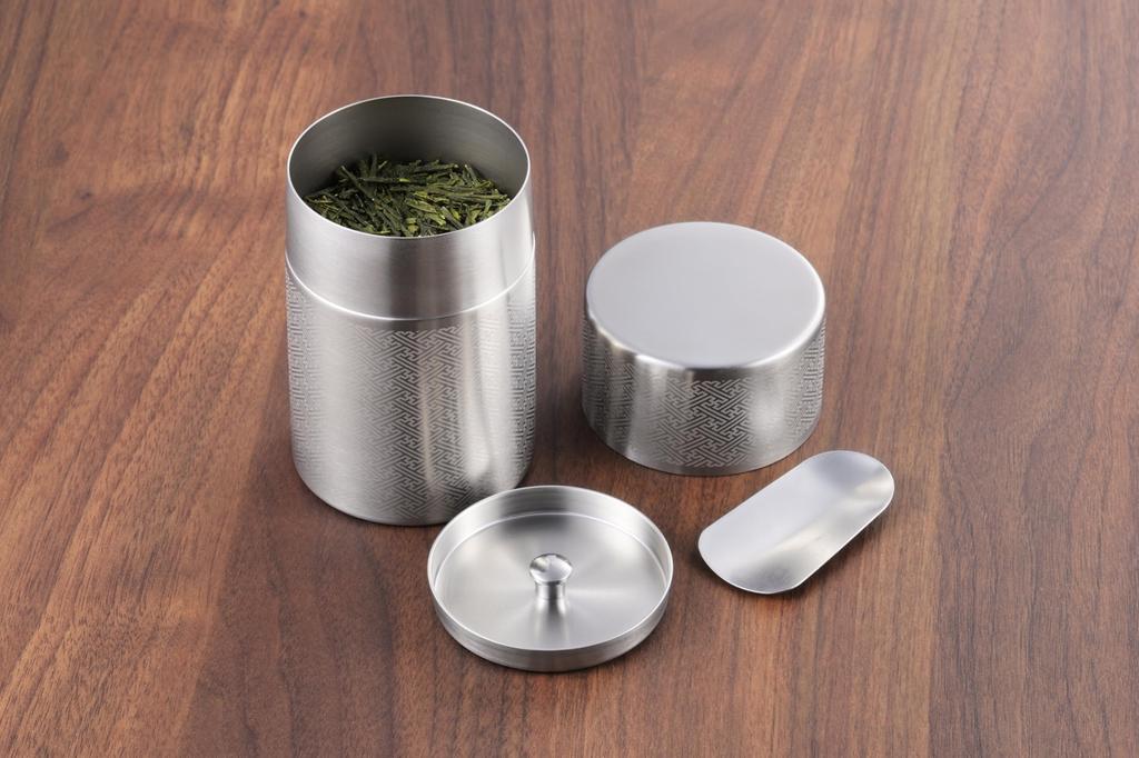 Yoshikawa Kogyo Stainless Steel Tea Caddy (Large) Saya Pattern, Wooden Box Included, Tsubame-Sanjo, Japan, Gift Wrapping Available, YJ3616