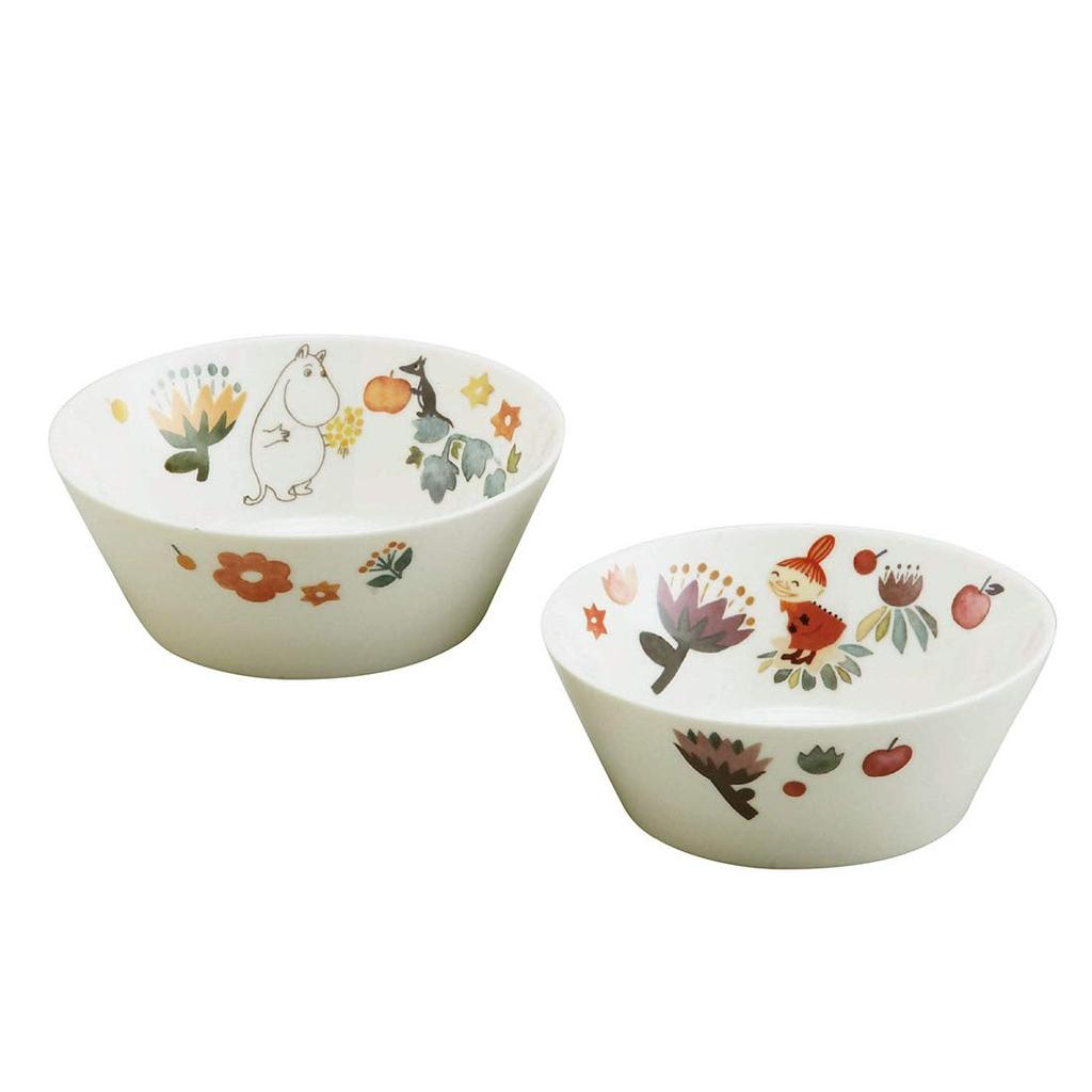 Yamaka Shoten MOOMIN Bowls and Microwave Moomin Nordic Day Wedding Made In "Herbarium" Plates, Approx. 13.5cm Diameter, Pair, Safe, Merchandise,