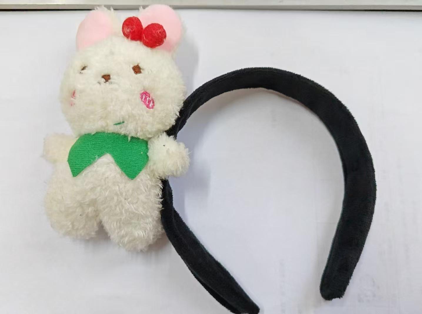 Adorable 3D Plush Bear Headband - Non-Slip Hair Accessory for Women & Girls Kawaii