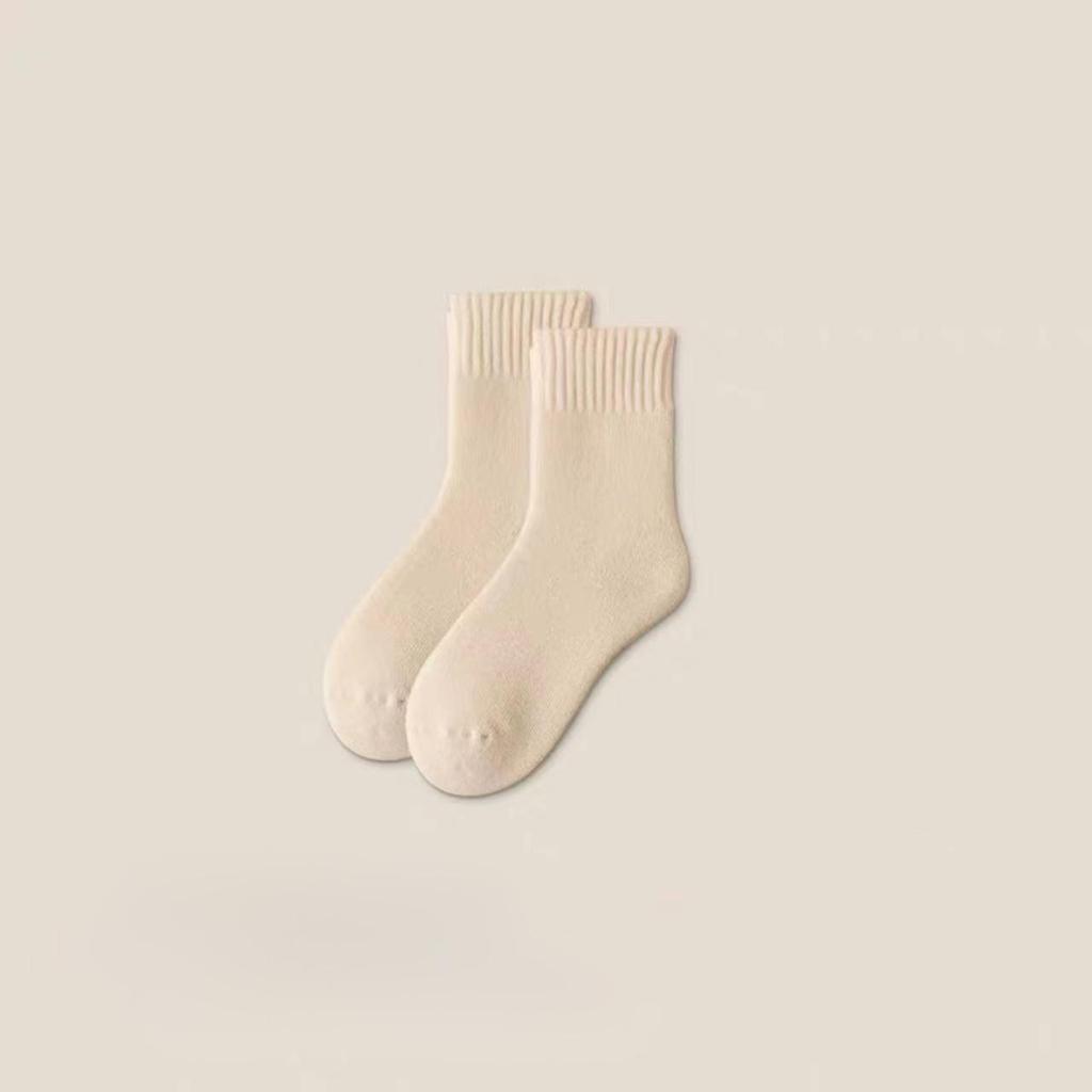 Women's Mid-Calf Anti-Pilling Thick Terry Floor Socks - Warm for Autumn & Winter.