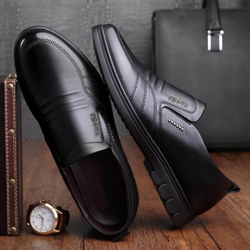 2025 nya läderskor herrskor mjukt läder mjuk sula halkfria vardagliga herrskor mångsidiga herrskor affär formella herrskor