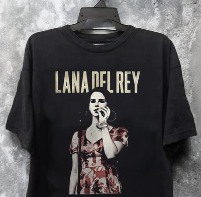 Lana Del Rey Singer Smoking Art Unisex Black Cotton T-Shirt S-5XL
