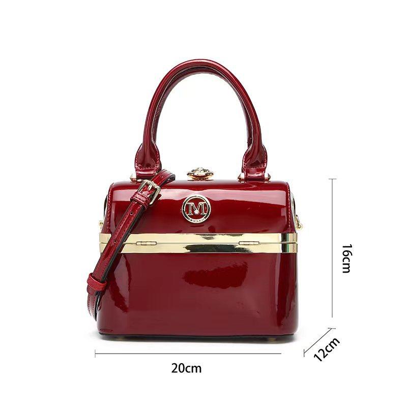 Glossy Patent Leather Small Box Women's Bag Holiday Gift for Girlfriend Exclusive Handbag Cross-Border Wholesale Winter New Style
