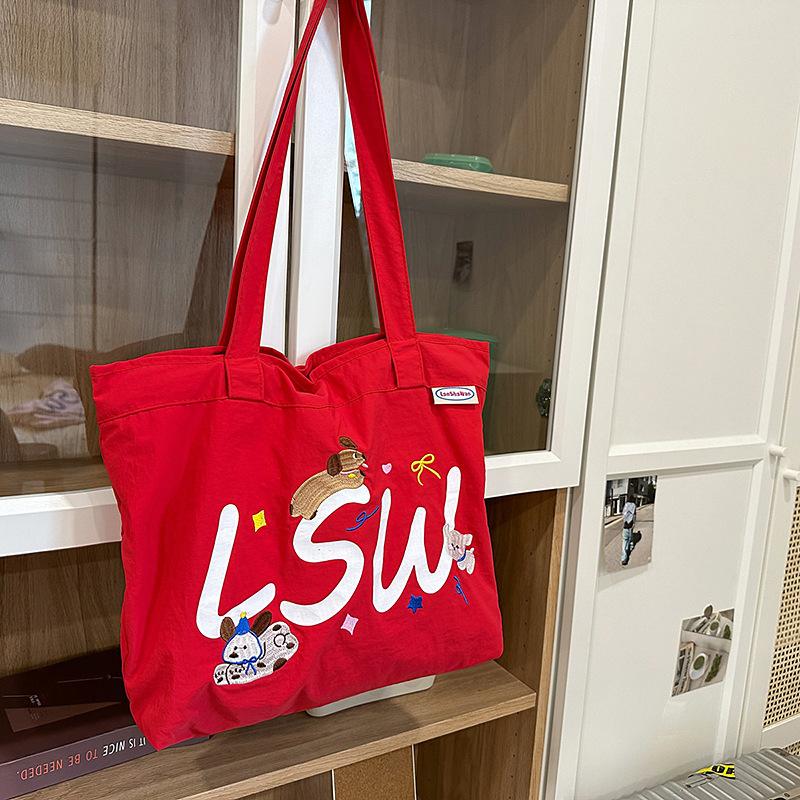 

Summer large-capacity tote bag women s new fashion tote bag versatile shoulder casual commuter bag красный