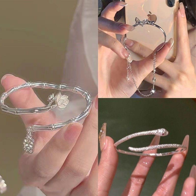 

Стильный женский браслет половина браслета половина цепочки в китайском древнем стиле сказочный змеевидный серебряный браслет браслет для подруг украшение для руки с бабочкой Lotus + Half Bracelet Chain + Spirit Snake
