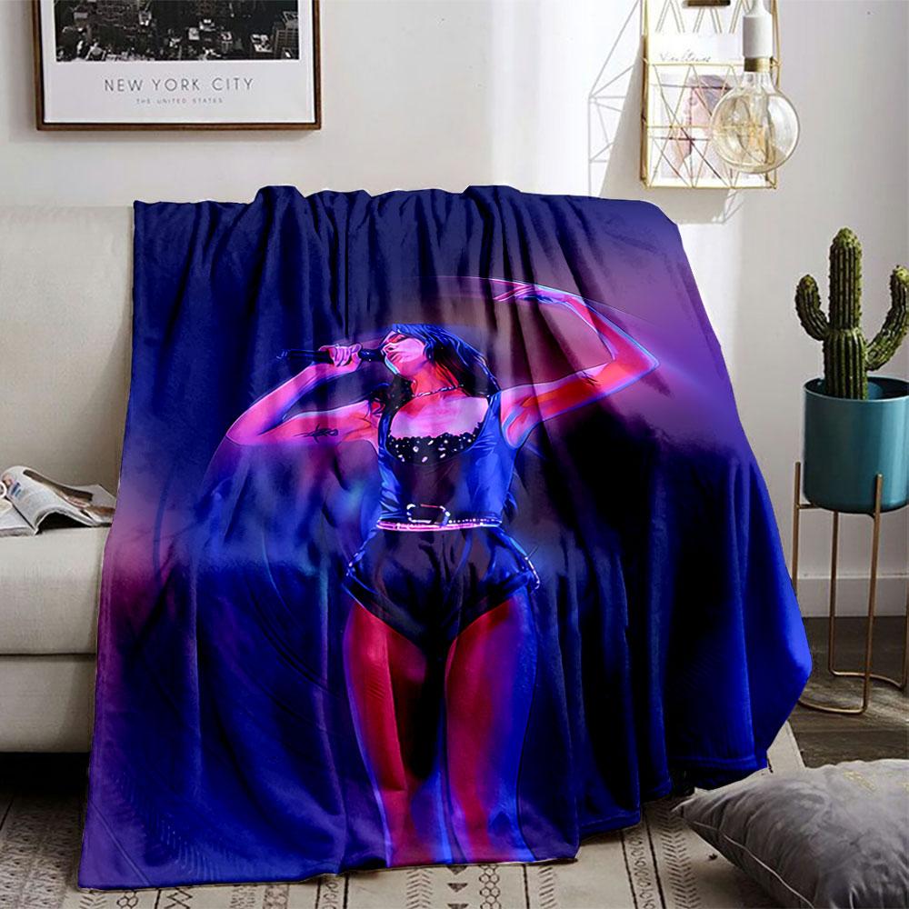 Singing Performer in Blue for all seasons blanket lunch break throw gift