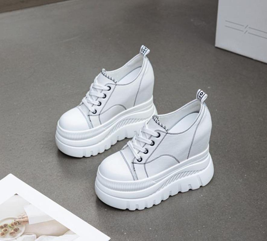 

Высококачественные 12 см ботильоны из синтетической натуральной кожи женские осенне-весенние ковбойские на платформе на танкетке на высоком каблуке брендовые массивные кроссовки 33 белый