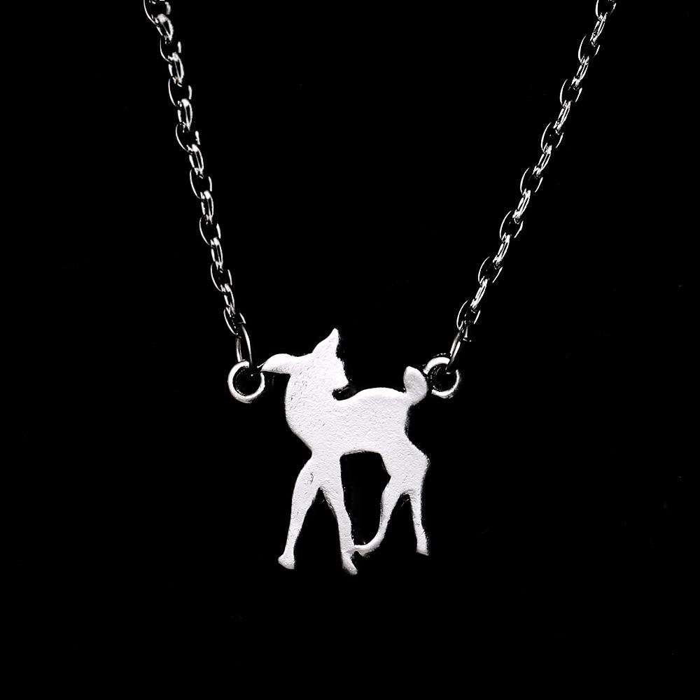 Versatile Metal Deer Pendant Necklace - Women's Sweater Chain, Perfect Christmas Gift
