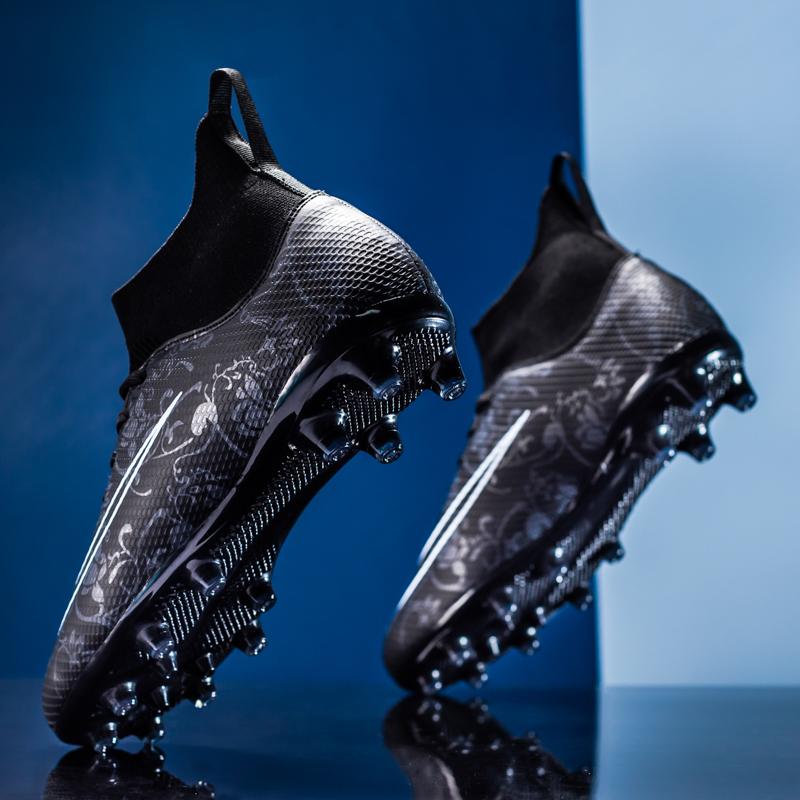 Men Soccer Shoes Kids Football Boots Women Professional Soccer Cleats Antiskid Chaussure Football TF/FG Outdoor Football Shoes