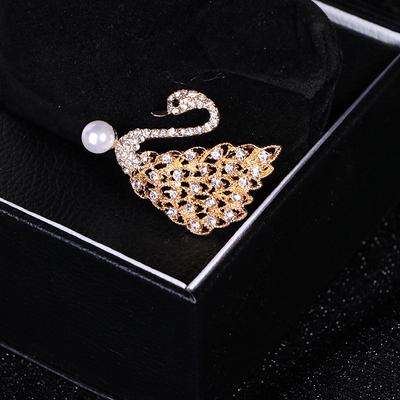 Anti-Licht-Brosche Strass personalisierte Blume Schneeflocke Diamant Perlen Brosche Anstecker Schwan Blatt Brosche