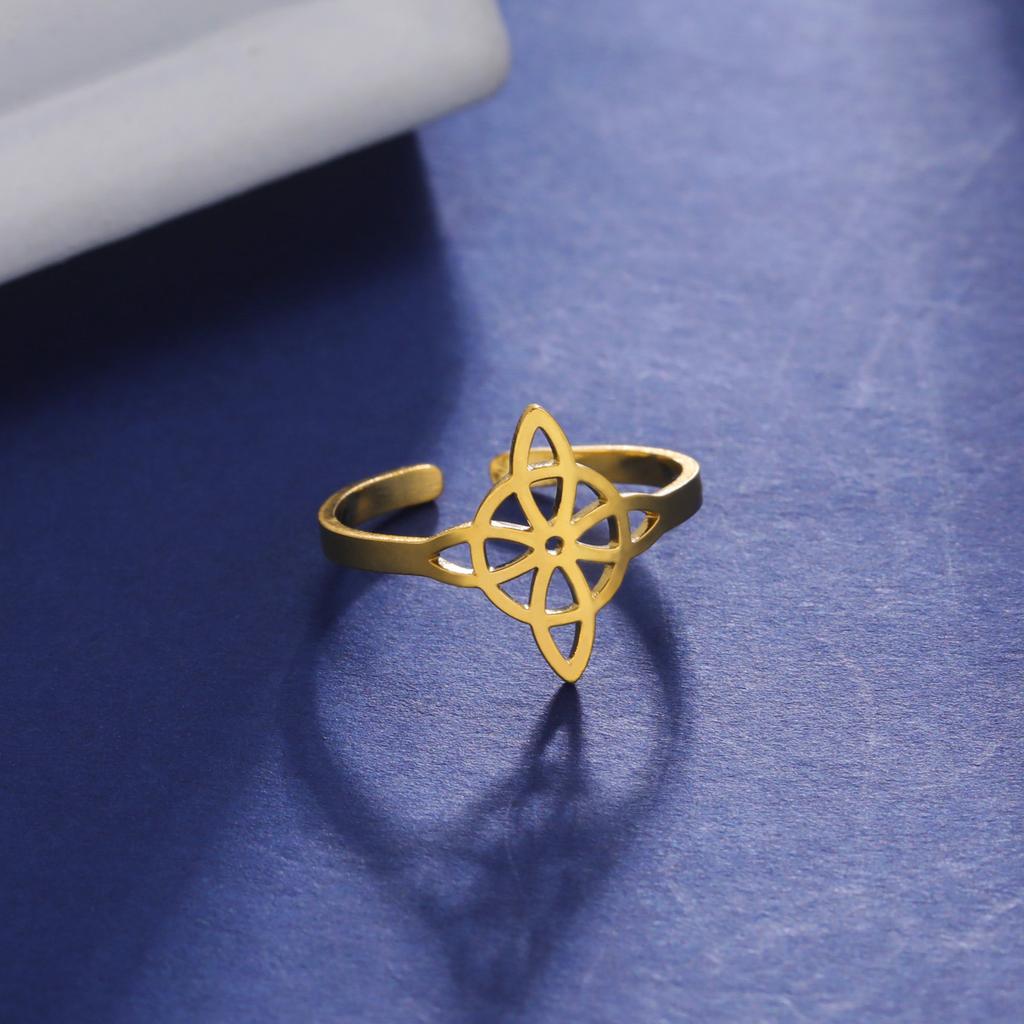 LIKGREAT Hollow Trinity Witch Knot Adjustable Ring for Women Men Stainless Steel Celtics Knot Amulet Couple Jewelry BirthdayGift