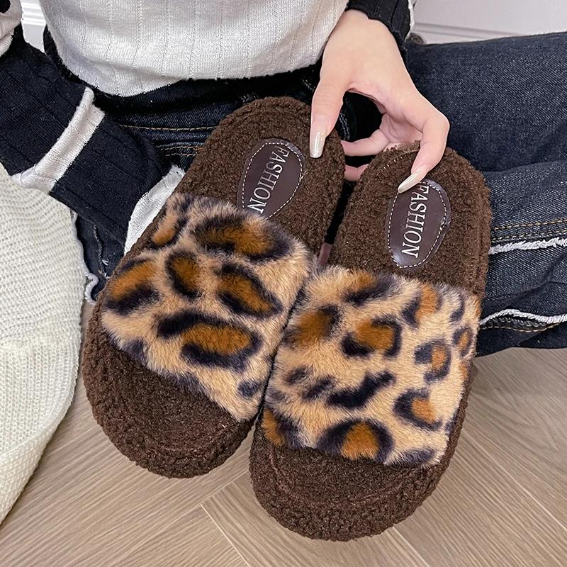 Winter New Women's Flat Comfortable Brushed Warm Luxury Fashion Non-slip Thick Bottom Can Be Worn Outside Slippers Women Shoes