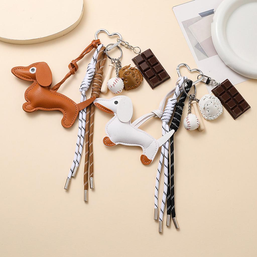 Fashionable Retro Sausage Dog Keyring Fashionable Sturdy PU Jewelry Accessory for Collectors and Trendsetters Use