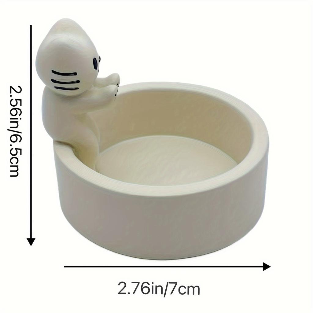 Uroczy świecznik w kształcie kotka i pandy - ręcznie wykonany ceramiczny element dekoracyjny stołu, idealny do stworzenia domowej atmosfery i prezentów