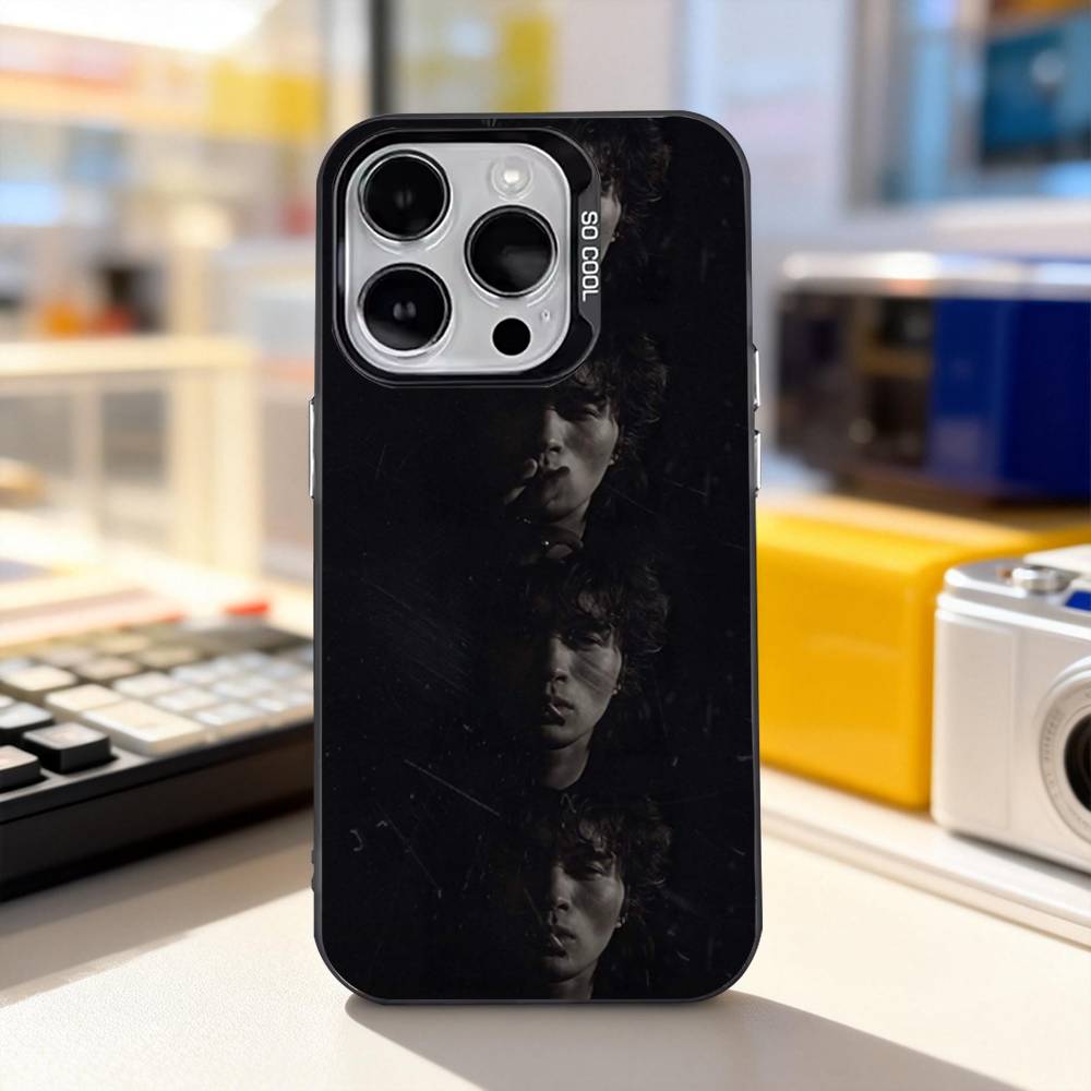 

Russia Rock Viktor Tsoi Kino Phone Case For iPhone 17,16,15,14,13,12,11,Pro,XS,Max,Plus,Mini,SE4,E IMD Matte Black iPhone16plus