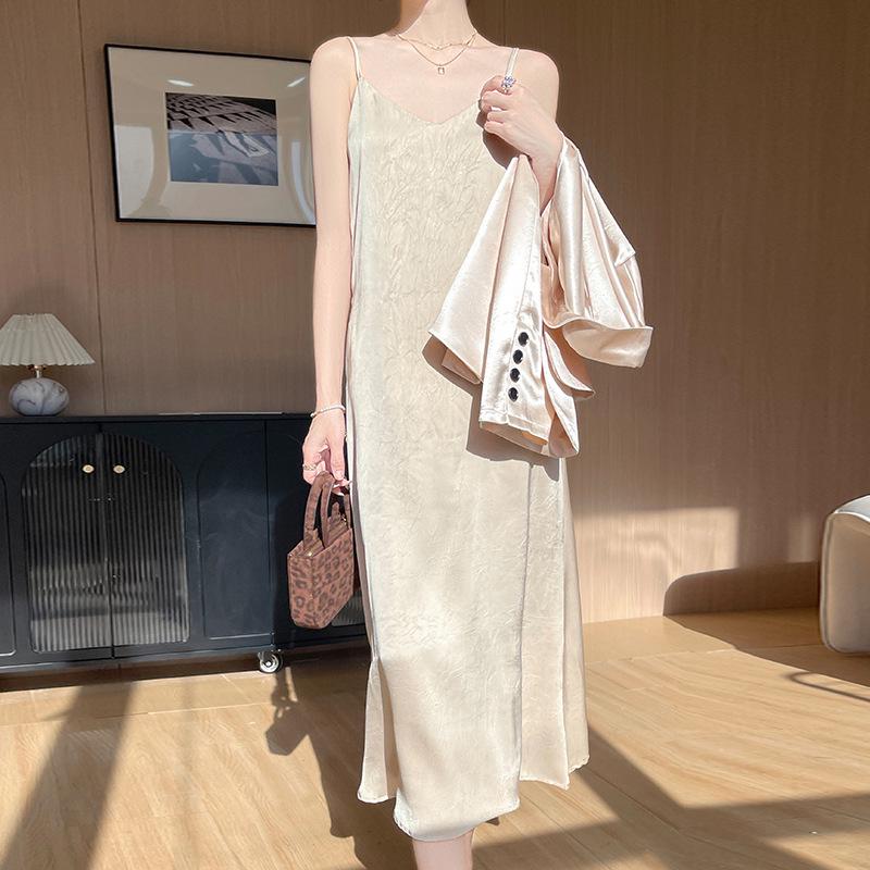 V-Neck Floral Acetate Satin Maxi Dress with Sequins (2025 Summer Collection)