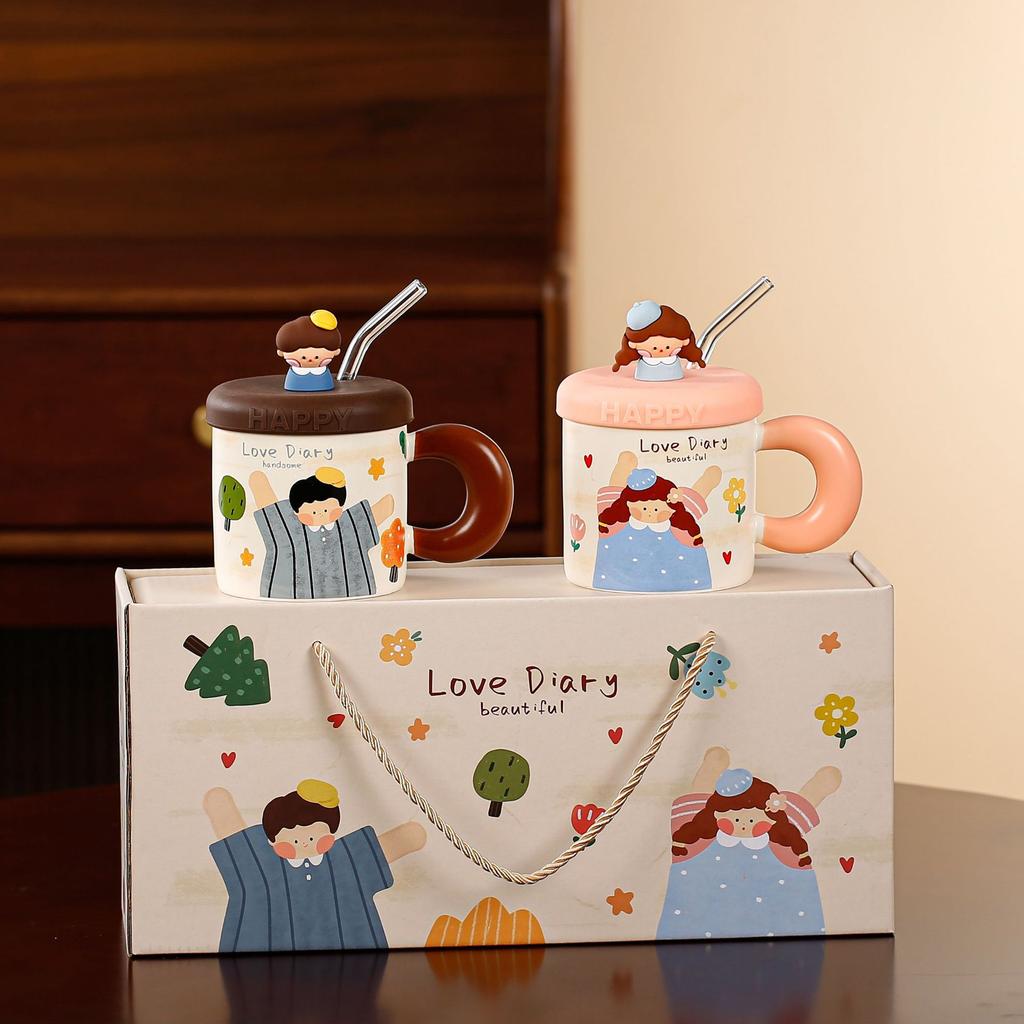 Cute and high-value retro ceramic water cup couple cup gift box with lid mug for boys and girls