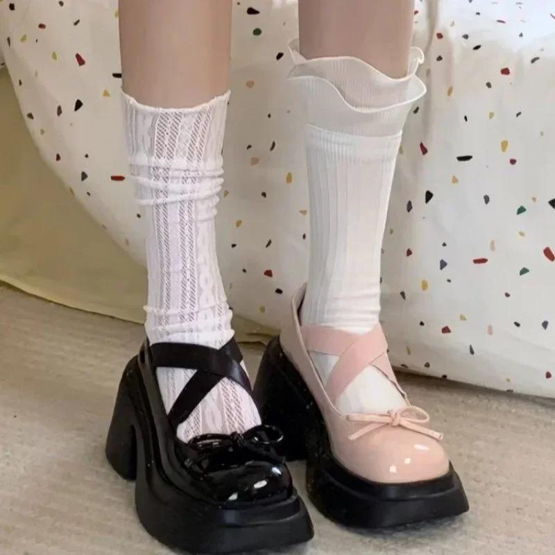 Fashion Women Sweet Bowknot Platform Mary Janes Shoes Women New Cross Strap Thick Single Shoes Ladies Buckle Patent Leather Lolita Pumps
