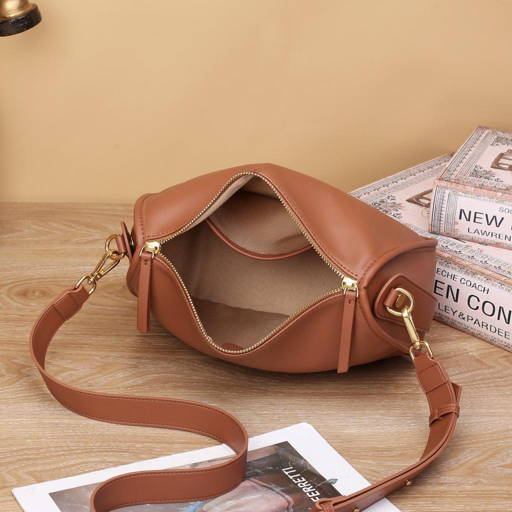 New Trendy Leather Bag Retro Fashion Versatile Small Square Bag Cowhide One Shoulder Crossbody Bag Large Capacity Women