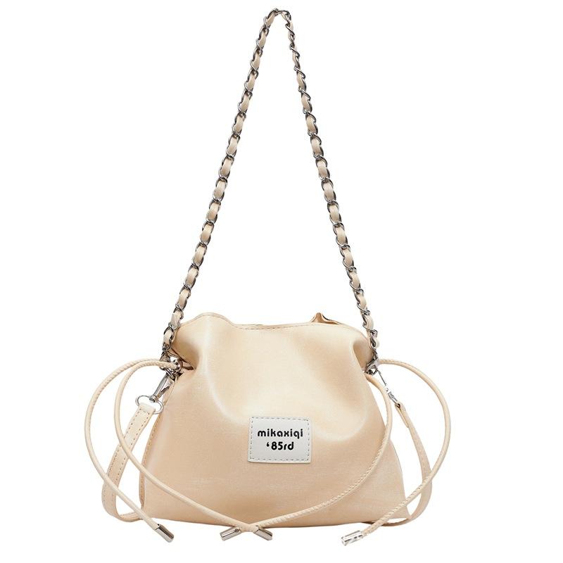 Textured handbag 2025 new high-end simple fashion portable messenger bag niche temperament trendy women's bag