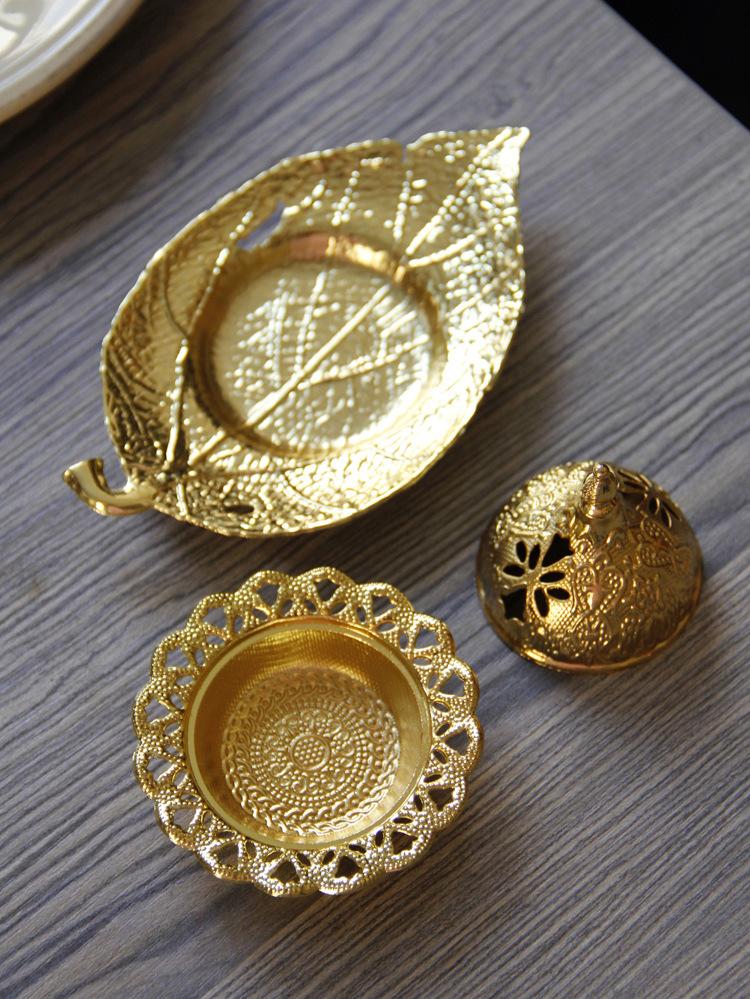 Y Golden Mini Arabic Metal Incense Burner Handheld Middle Eastern Festival European Leaf Tray Aromatherapy Burner Home Decor