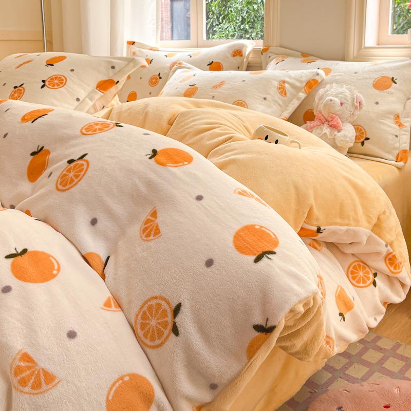 Verdicktes Milchfleece Vierteiliges Set Mädchenherz Korallenfleece Bettlaken Bettbezug Bettwäsche Fleece Bettbezug