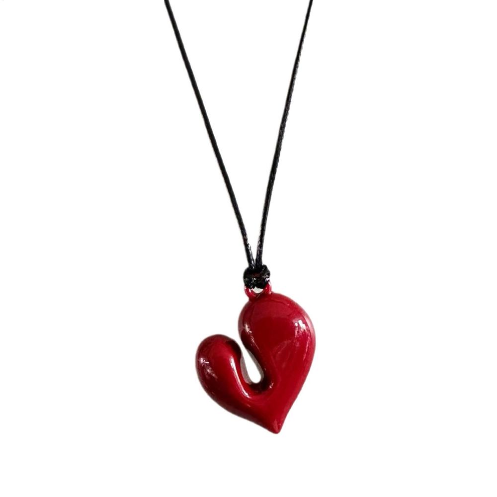 

Sweater Chain Heart Fashion Irregular Metal Pendant Long Sweater Chain Minimalist Black Leather Rope Love Pendant Necklaces