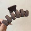 CHIMERA Versatile Hair Clip, Large Claw Clip, Bun Hairstyle, Hair Accessory, Brown