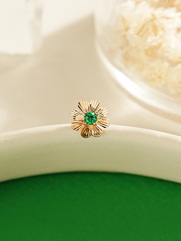 Minimal Piercing 14K Cut Four-Leaf Clover Piercing