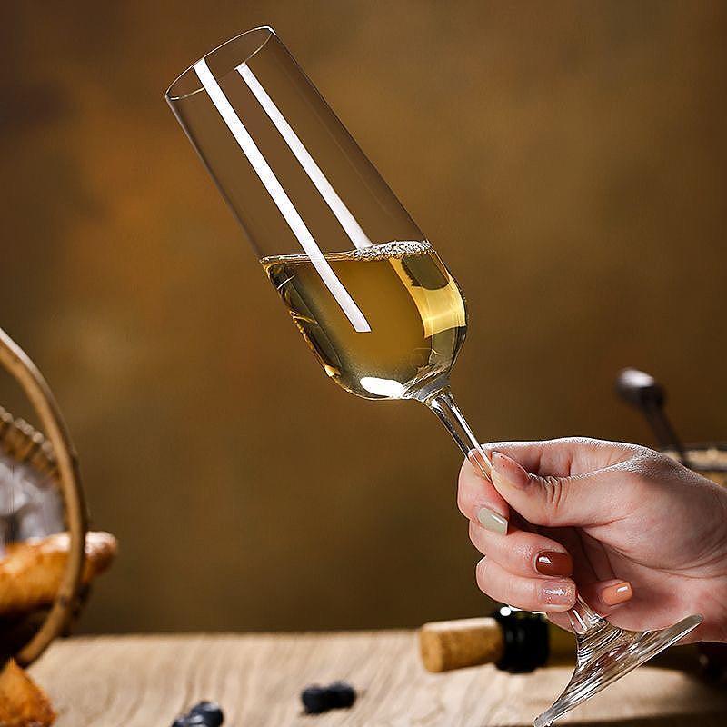 Verre à Champagne Européen Luxe Léger Créatif Verre Cristal Verre à Cocktail 6 Sets Restaurant Gobelet Verre à Vin Mousseux