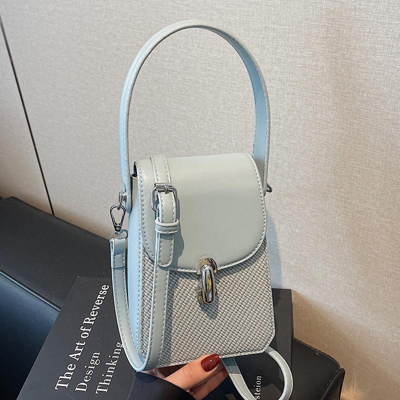 This year's popular French simple foreign style portable personalized mobile phone bag versatile commuter high sense shoulder messenger bag