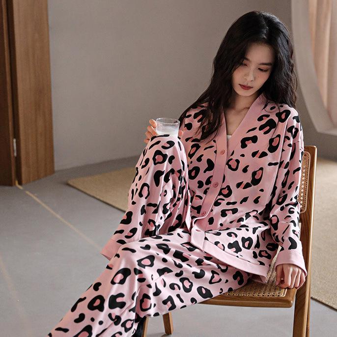 2026 Women's Milk Silk Pajamas Set: V-Neck Cardigan, Long Sleeve, Long Pants, Thin Polka Dot Print for Spring and Autumn