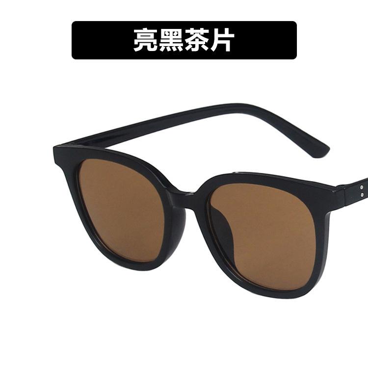 Square cat eye sunglasses women's new brown sunglasses travel street sunglasses take pictures