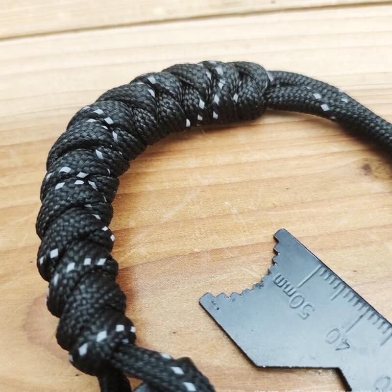 Zhi Shi Outdoor-Überlebens-Paracord-Pfeife Feuerzeug