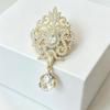 Chic Vintage Crystal Brooch Gold Silver Color Delicate Lapel Pin for Women Date Outfit Wedding Banquet Dress Matching