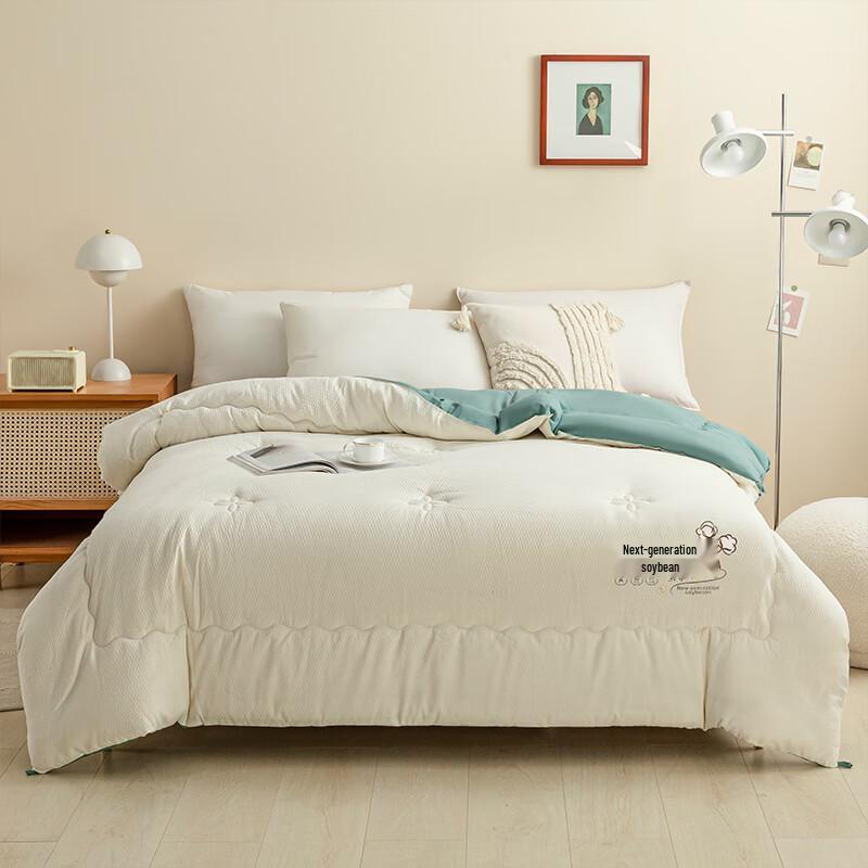 

Washed Cotton Seersucker Soy Fiber Quilt