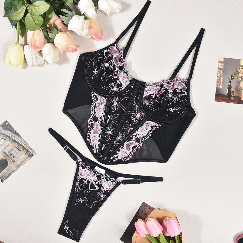 

Sexy gathering fishbone sling chest wrap embroidered thong sexy underwear set S чёрный