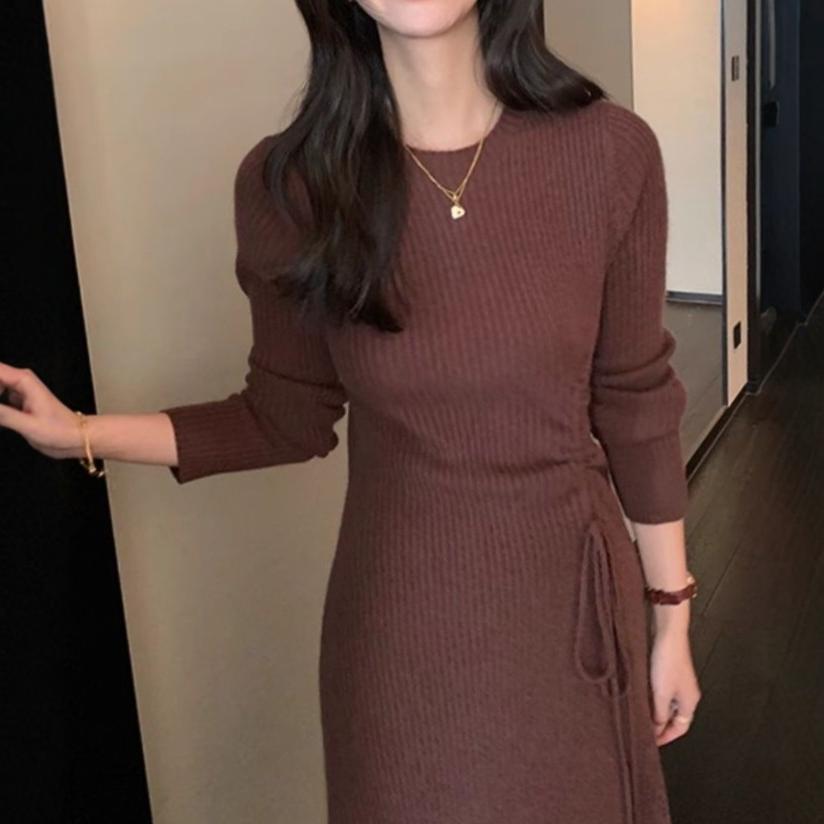 2024 Hepburn Style French Knit Dress with Drawstring Waist and Sweater Coat - Women's Autumn/Winter Fashion