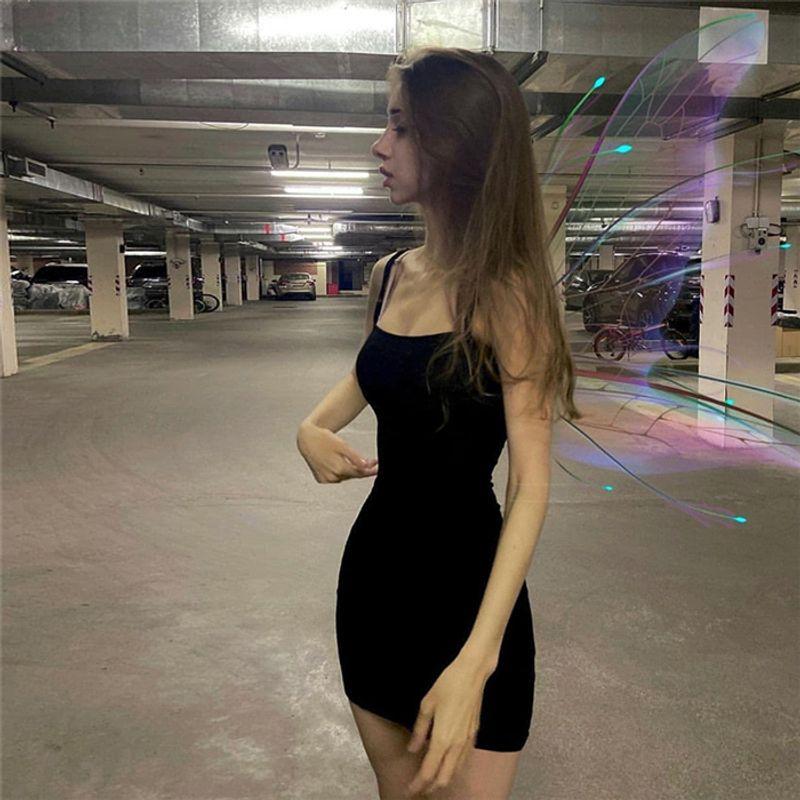 

Европейское и американское сексуальное облегающее платье-слинг чистого цвета, короткая юбка, сексуальное облегающее мини-платье на бретельках Black L