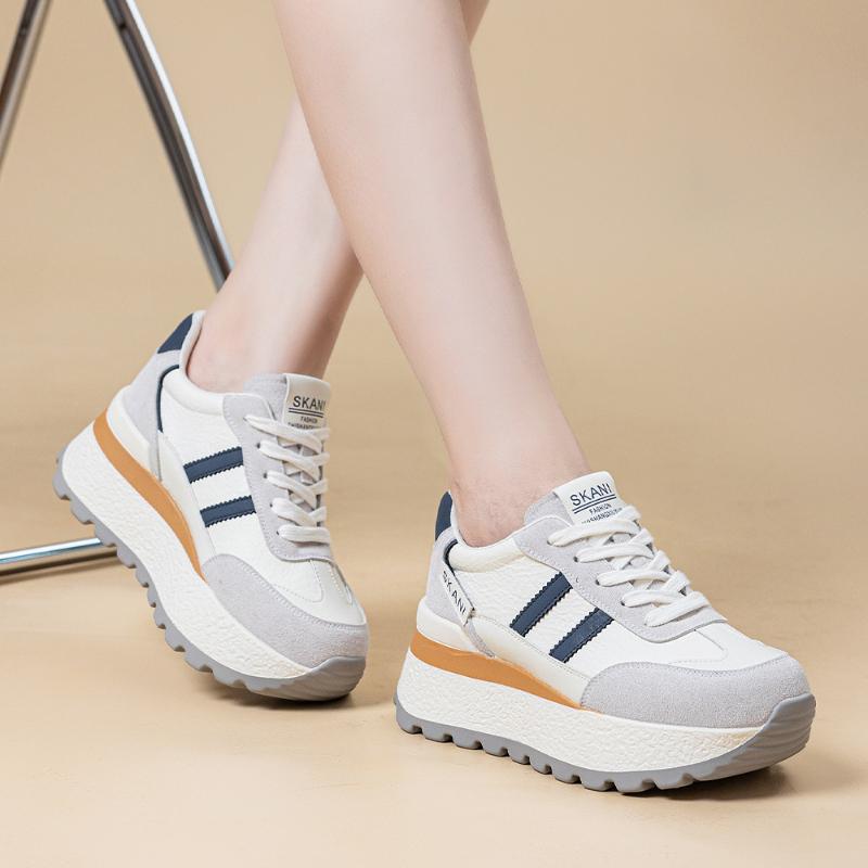Dad's Shoes For Women 2026 New Autumn Thick-Soled Casual Shoes With Hidden Heel Fashionable Lightweight Versatile Sports Shoes