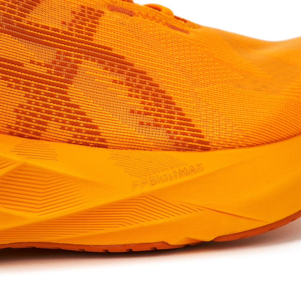 Asics Novablast 5 Yamabuki Anzu Men Sneakers Orange 1011B974-800
