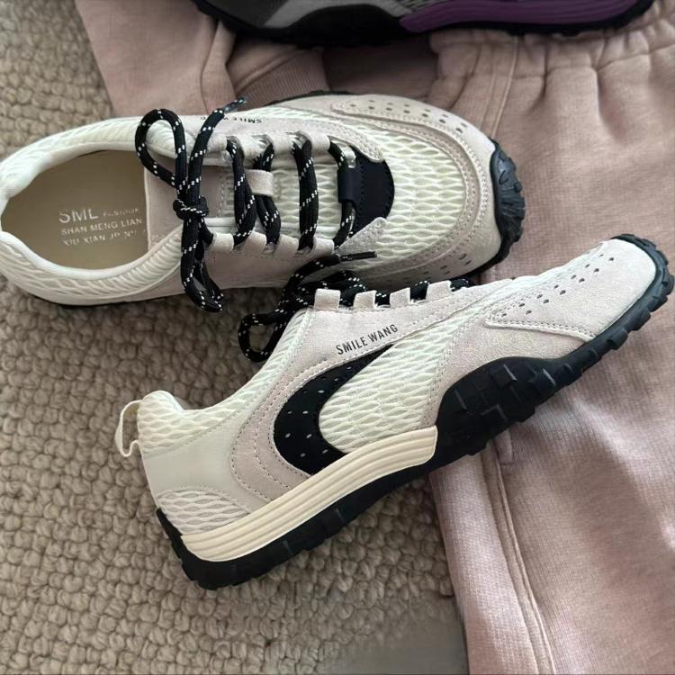 Leather inner height increase German training shoes women's 2025 autumn new Maillard wind non-slip versatile casual breathable Forrest Gump shoes