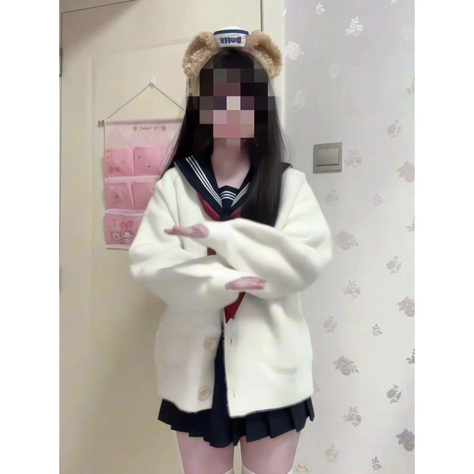 Japanese Retro Academy Style Knitted Cardigan for Women – Spring/Autumn Petite Loose Fit Sweater