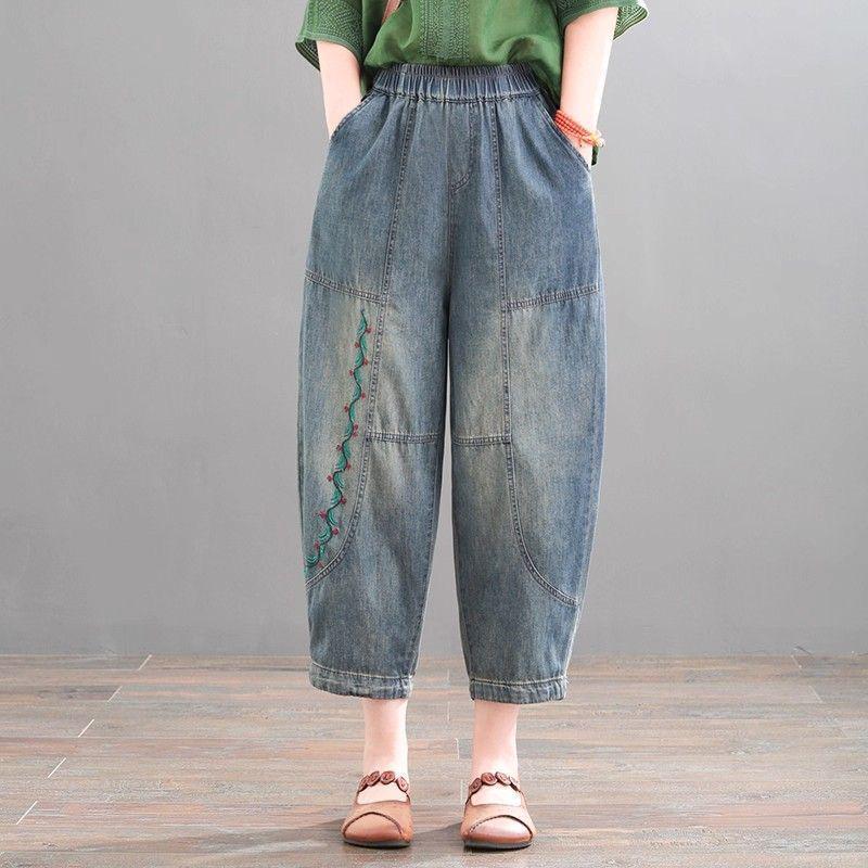 

Plus Size Retro Embroidered Harem Denim Cropped Pants for Women - Casual Autumn Elastic Fit 2XL (145-160 jin) синий