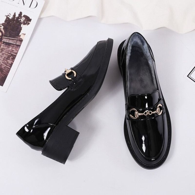 British style velvet small leather shoes women's 2025 spring and autumn new professional work women's shoes mid-heel heightened black loafers